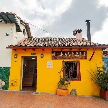 Alegrias Hostel Bogota Bagian luar foto