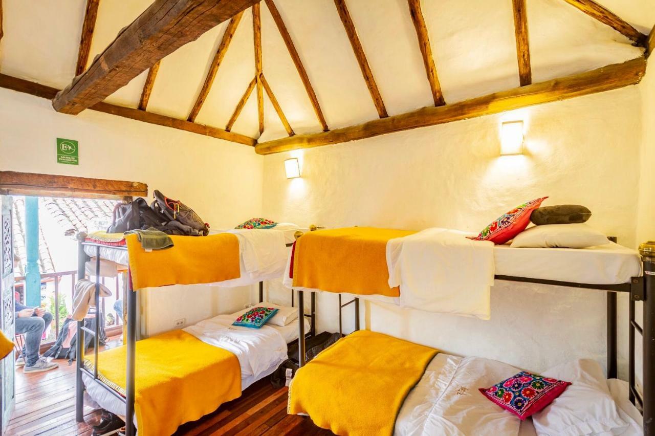 Alegrias Hostel Bogota Bagian luar foto